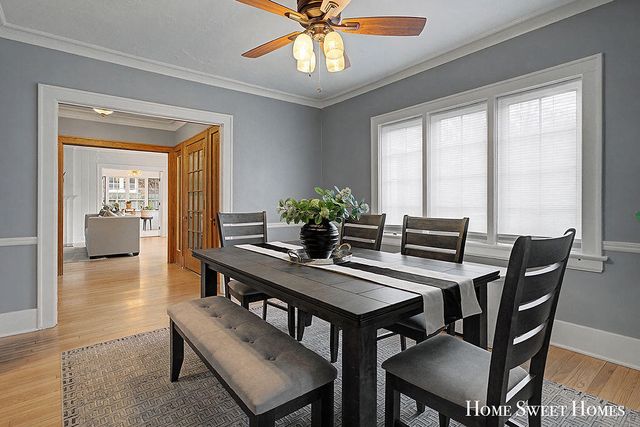 842 Giddings Avenue, Grand Rapids, MI 49506