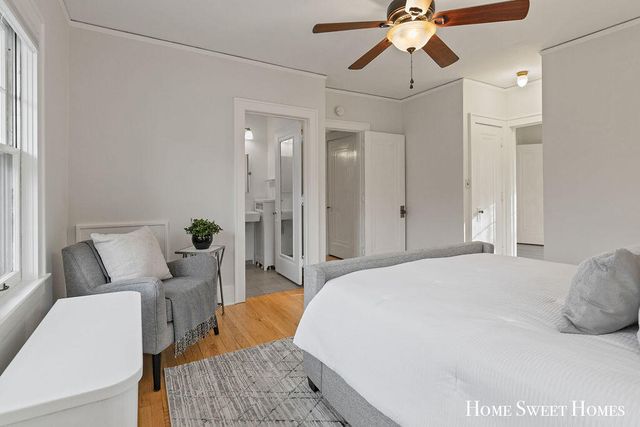 842 Giddings Avenue, Grand Rapids, MI 49506