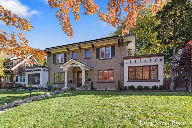 842 Giddings Avenue, Grand Rapids, MI 49506