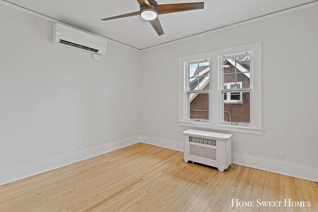 842 Giddings Avenue, Grand Rapids, MI 49506