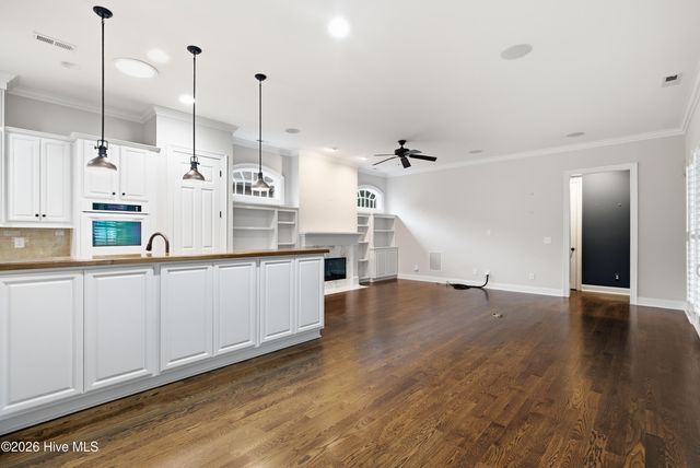 1105 Congressional Lane, Wilmington, NC 28411