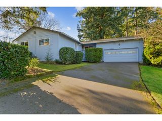 10047 Sw 25TH Ave, Portland, OR 97219