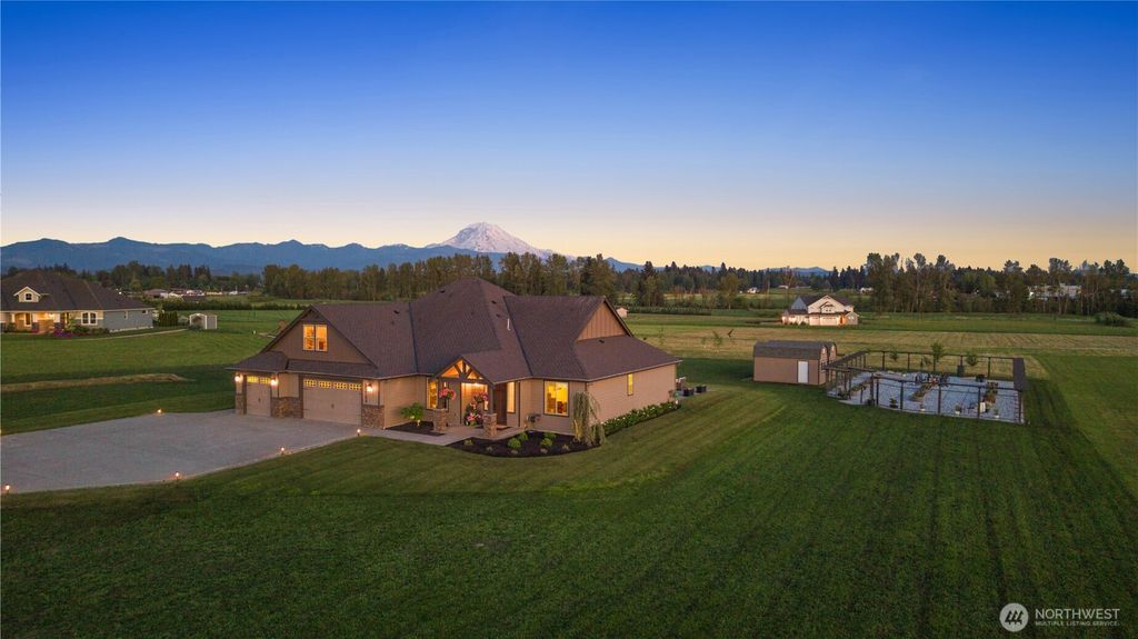23308 70th Street E, Buckley, WA 98321