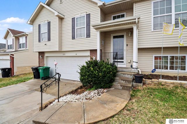 8773 Kimball Street, Omaha, NE 68122