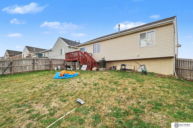 8773 Kimball Street, Omaha, NE 68122