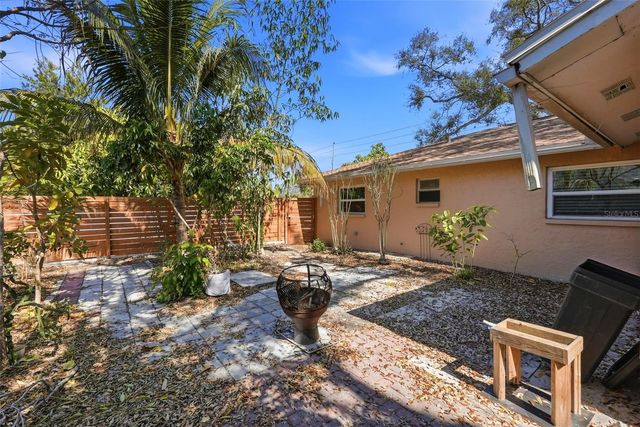 5760 71ST STREET N, St Petersburg, FL 33709