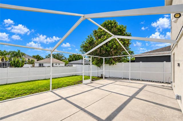 10924 SUBTLE TRAIL DRIVE, Riverview, FL 33579