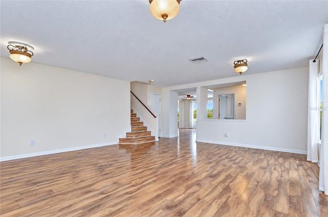 10924 SUBTLE TRAIL DRIVE, Riverview, FL 33579