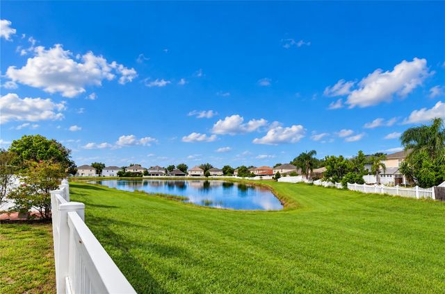10924 SUBTLE TRAIL DRIVE, Riverview, FL 33579
