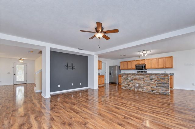 10924 SUBTLE TRAIL DRIVE, Riverview, FL 33579