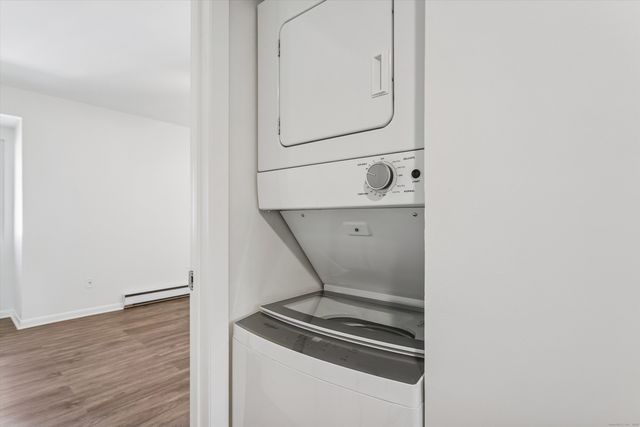 61 Rock Spring Road APT 37, Stamford, CT 06906