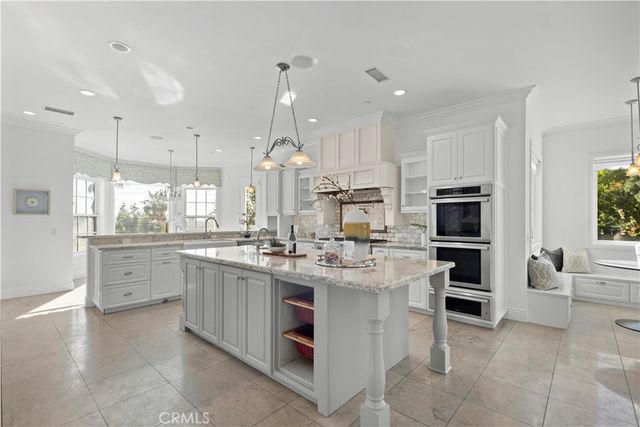 19367 Via De La Cielo, Yorba Linda, CA 92886