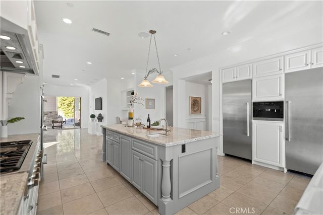 19367 Via De La Cielo, Yorba Linda, CA 92886