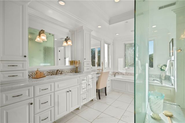 19367 Via De La Cielo, Yorba Linda, CA 92886