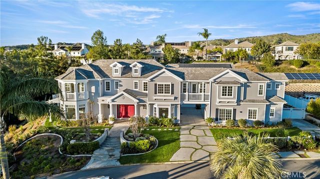 19367 Via De La Cielo, Yorba Linda, CA 92886