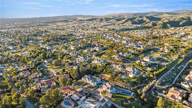 19367 Via De La Cielo, Yorba Linda, CA 92886