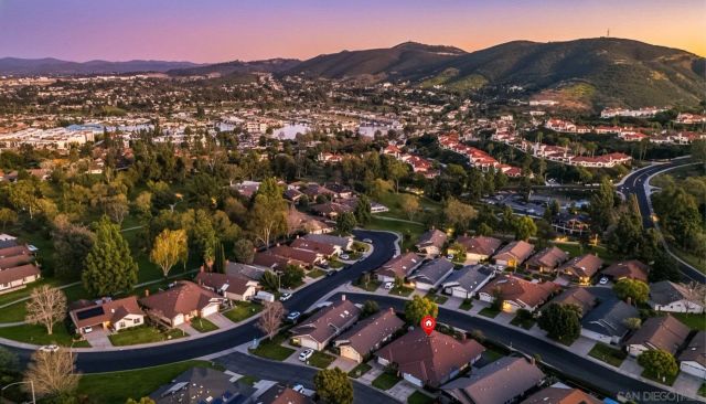 1321 El Corral Ln, San Marcos, CA 92078