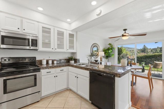 1321 El Corral Ln, San Marcos, CA 92078