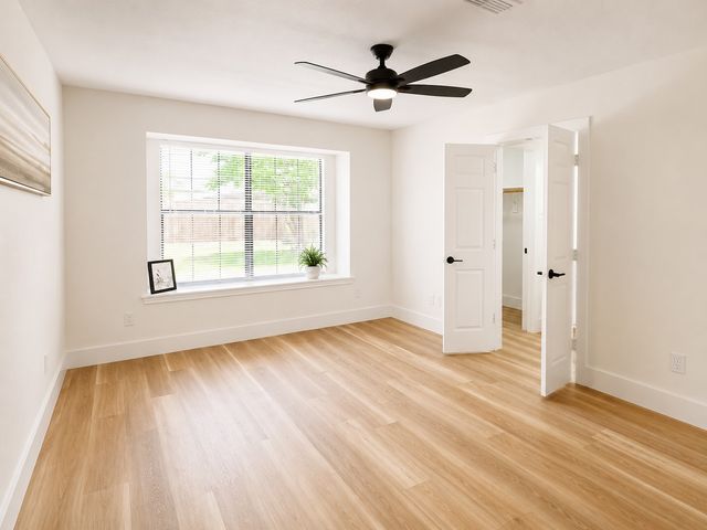 7806 Creek View Drive, Rowlett, TX 75089