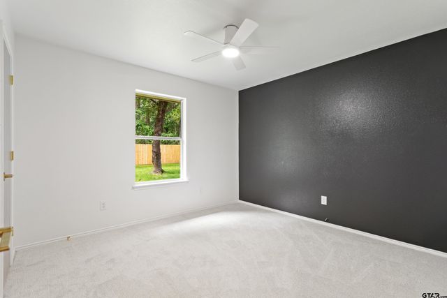 541 Frederick Cir, Flint, TX 75762