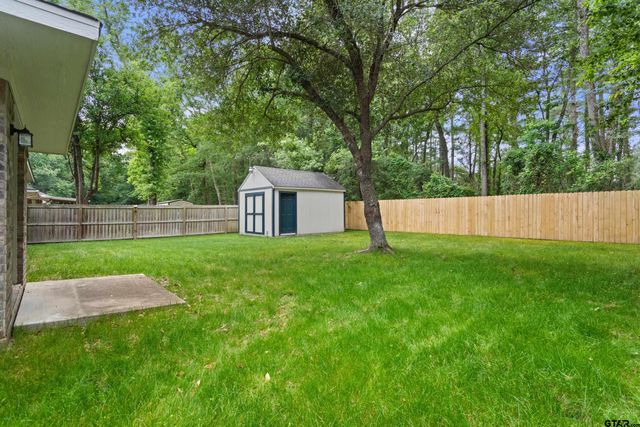 541 Frederick Cir, Flint, TX 75762