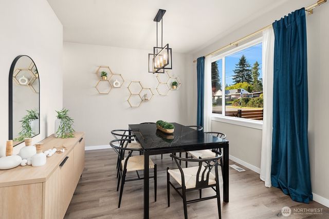 4802 236th Street SW, Mountlake Terrace, WA 98043