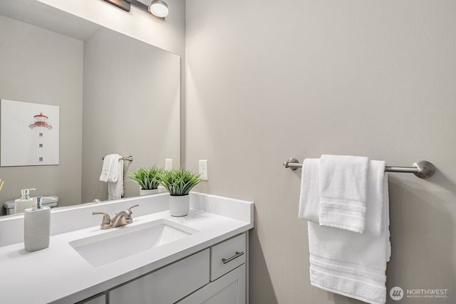 4802 236th Street SW, Mountlake Terrace, WA 98043