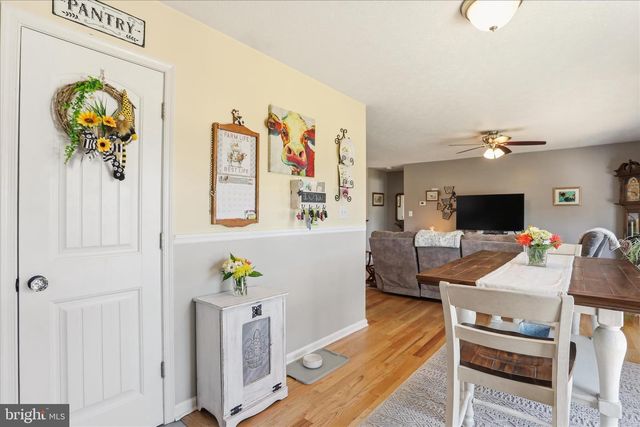 302 DICKENSON DRIVE, Inwood, WV 25428