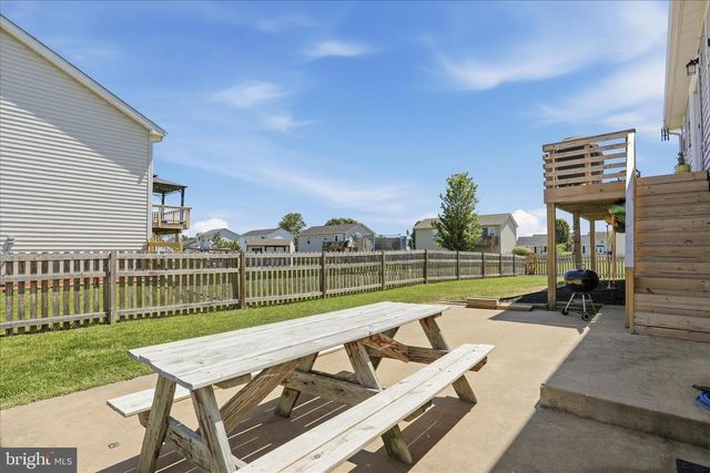 302 DICKENSON DRIVE, Inwood, WV 25428