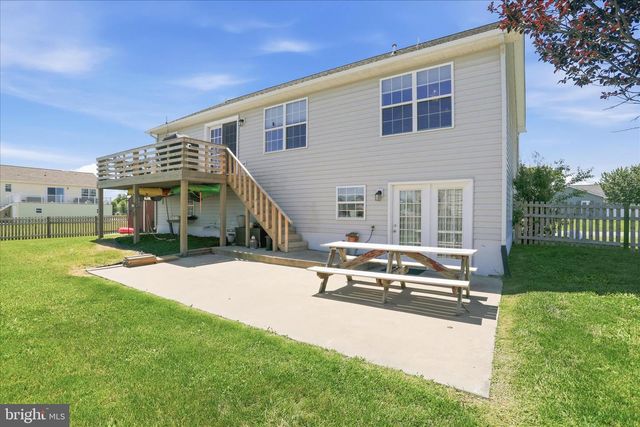 302 DICKENSON DRIVE, Inwood, WV 25428