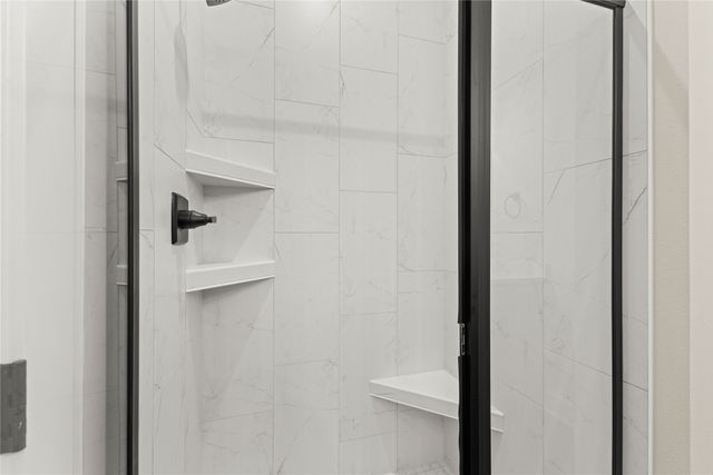 935 NW Rolland Road, Waukee, IA 50263