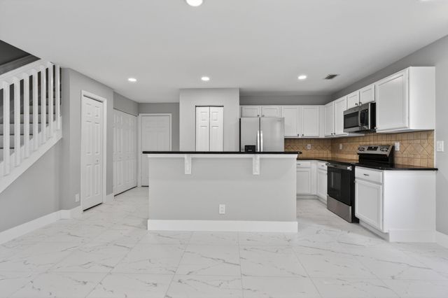 106 Fox Meadow Run, Jupiter, FL 33458