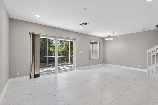 106 Fox Meadow Run, Jupiter, FL 33458