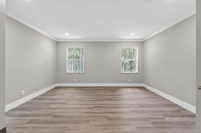 106 Fox Meadow Run, Jupiter, FL 33458