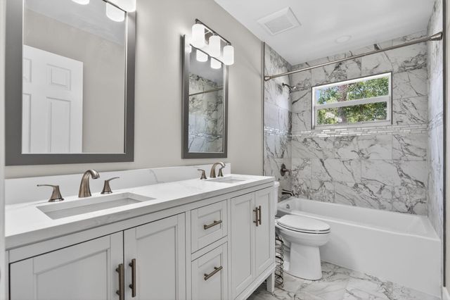 106 Fox Meadow Run, Jupiter, FL 33458