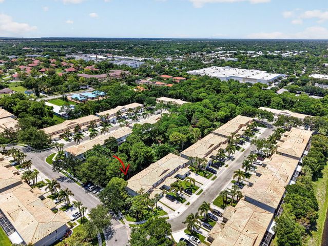 106 Fox Meadow Run, Jupiter, FL 33458
