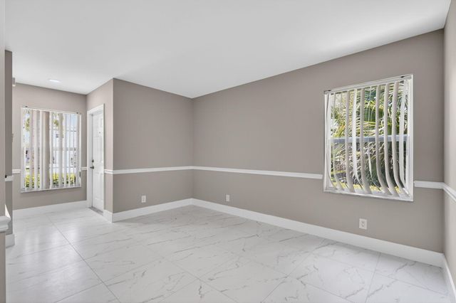 106 Fox Meadow Run, Jupiter, FL 33458