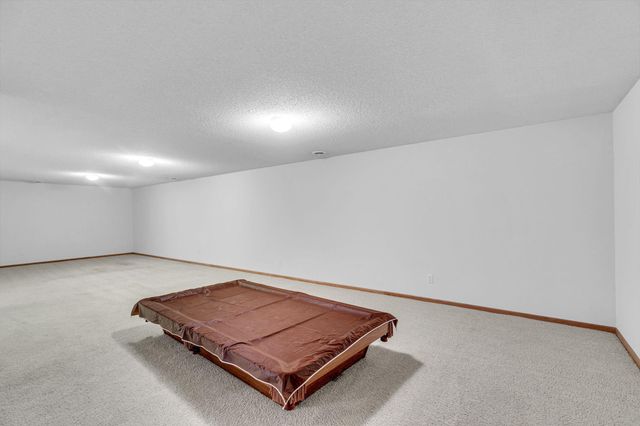 2394 Beech Street W, Rosemount, MN 55068