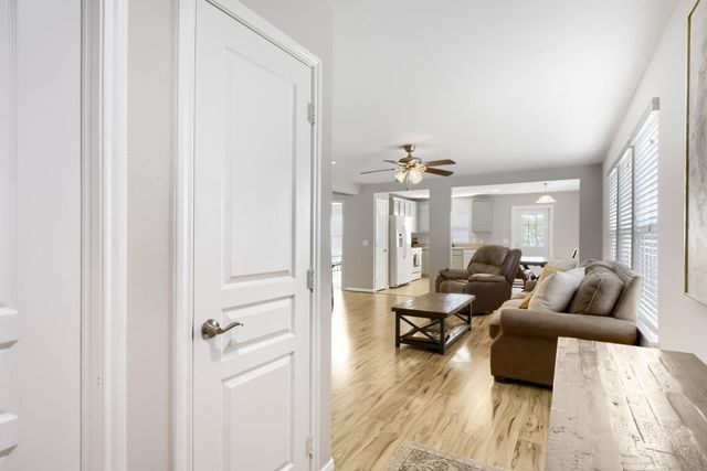 3818 Saddlebag Way, Richmond, TX 77469