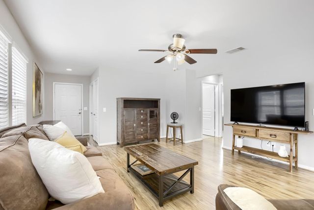 3818 Saddlebag Way, Richmond, TX 77469