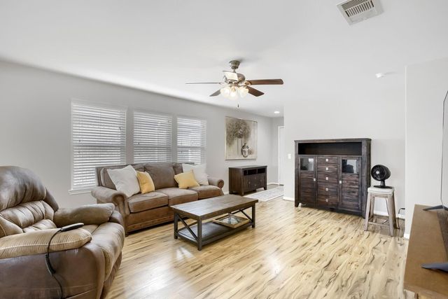 3818 Saddlebag Way, Richmond, TX 77469