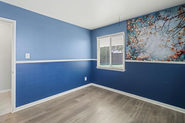 4930 71st St, Sacramento, CA 95820