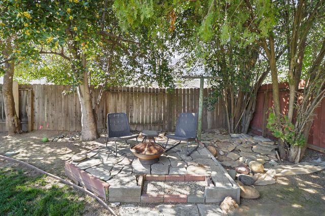 4930 71st St, Sacramento, CA 95820