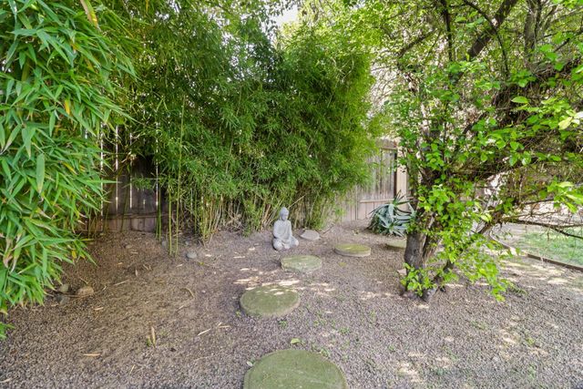 4930 71st St, Sacramento, CA 95820