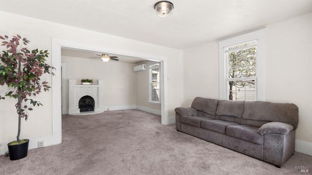 125 Kendal St, Vacaville, CA 95688