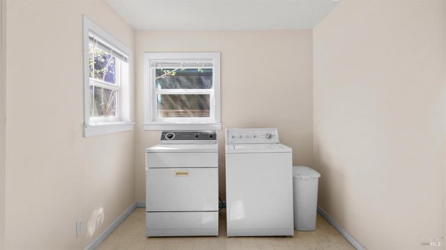 125 Kendal St, Vacaville, CA 95688