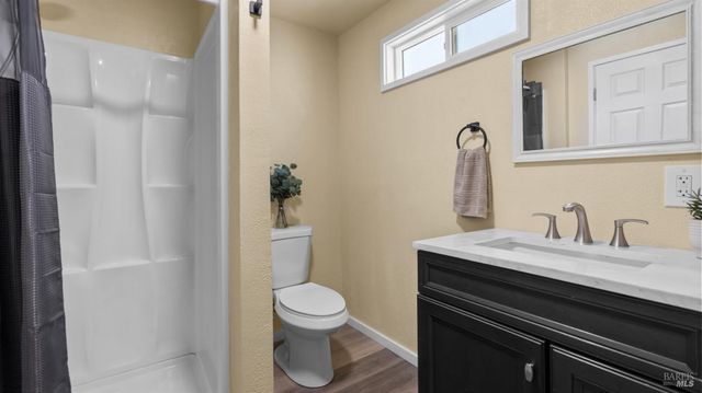 125 Kendal St, Vacaville, CA 95688