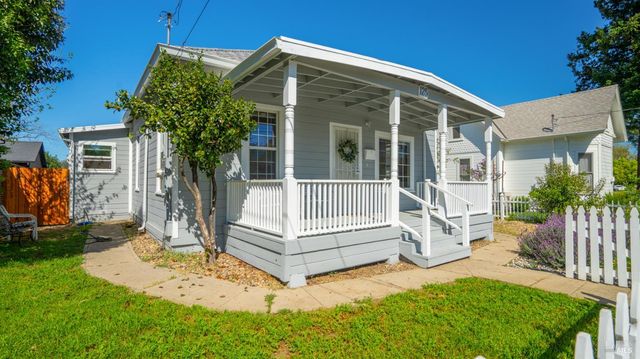 125 Kendal St, Vacaville, CA 95688