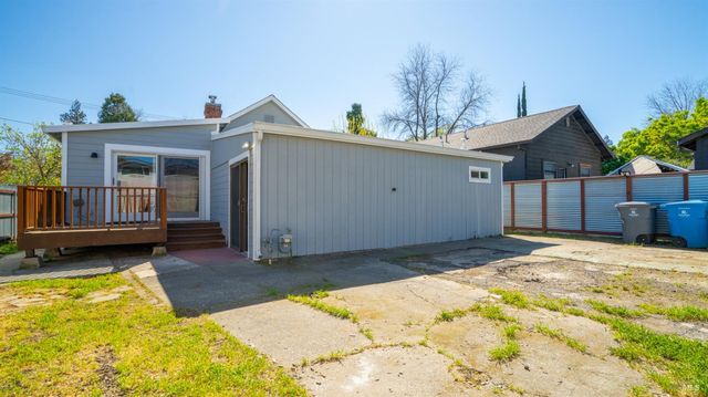 125 Kendal St, Vacaville, CA 95688