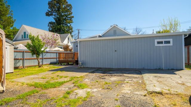 125 Kendal St, Vacaville, CA 95688